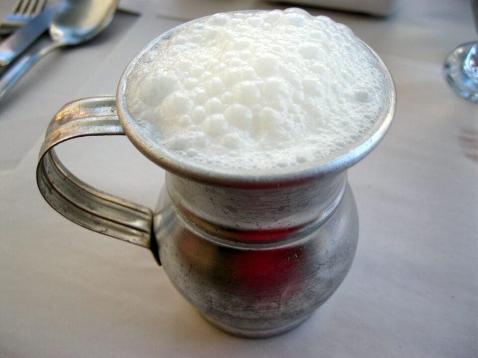 Nerenin ayranı meshur? 1 ayran-kare-scaled