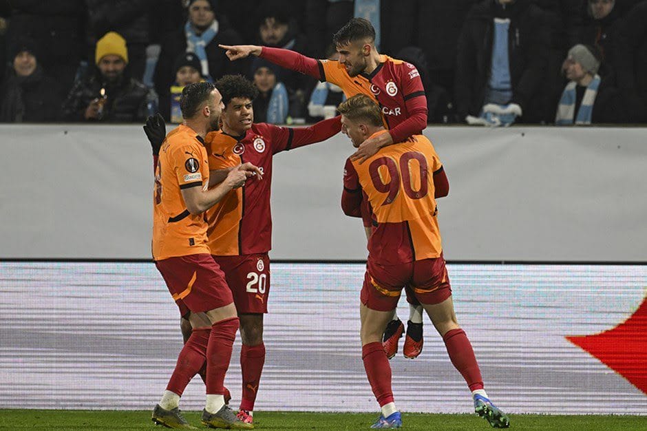Galatasaray-Malmö 2-2 berabere kaldı 1 8d02e30a73c6486283f503153443cb2b