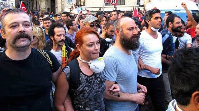 Ayşe Barım Soruşturması: Halit Ergenç ve Dolunay Soysert İfadeye Çağrıldı 1 image_editor_output_image2009354782-1737717804621