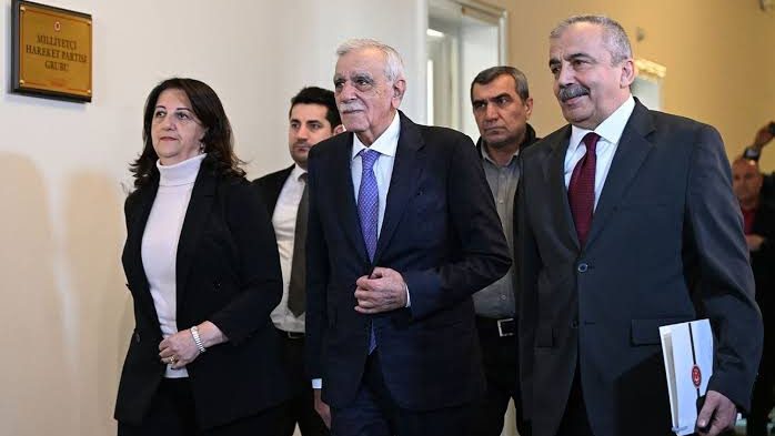 DEM Parti’den Yeni İmralı Ziyareti: Üçüncü Görüşme İçin Başvuru Yapılacak 1 dem parti
