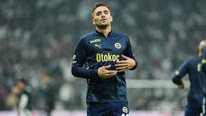 Fenerbahçe'den Kadroya Dev Operasyon: 8 Yabancı Futbolcuyla Ayrılık Kararı 1 image_editor_output_image-893521201-1742552190565