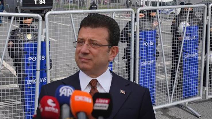 Ekrem İmamoğlu, Beylikdüzü ve Şişli Belediye Başkanları Görevden Uzaklaştırıldı 1 image_editor_output_image1599454271-1742739437467