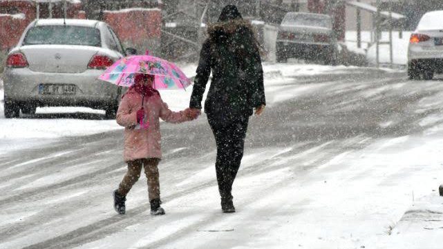 Türkiye Genelinde Soğuk Hava Dalgası Uyarısı: Sıcaklıklar Aniden Düşecek 1 image_editor_output_image593068093-1742265853269