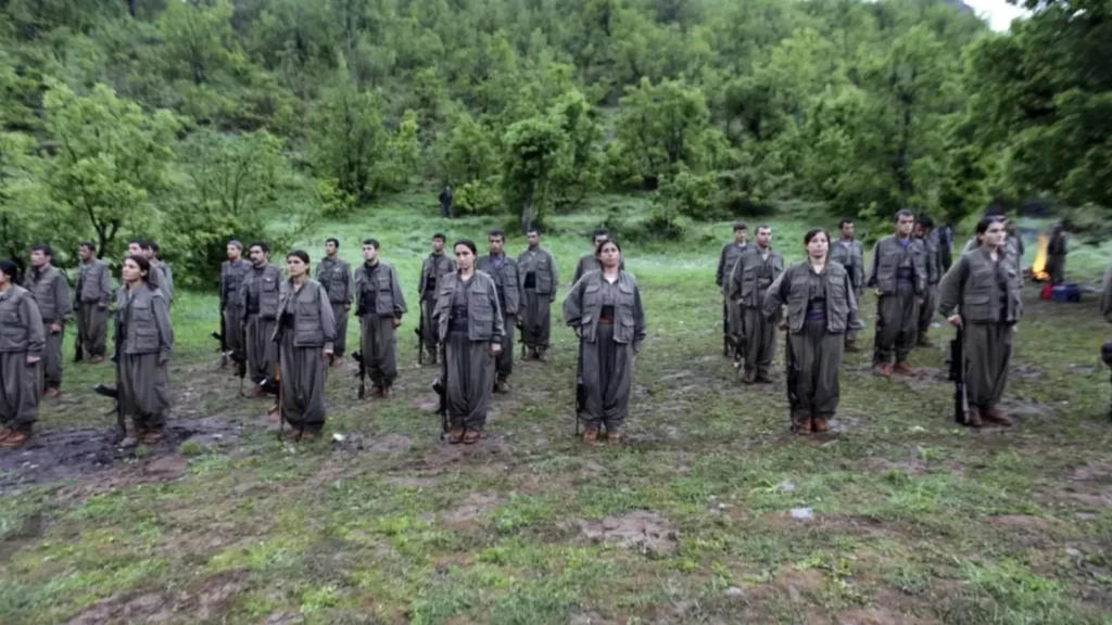 PKK, 45 yıllık silahlı mücadeleyi sonlandırdı ve kendini feshetti 1 4488