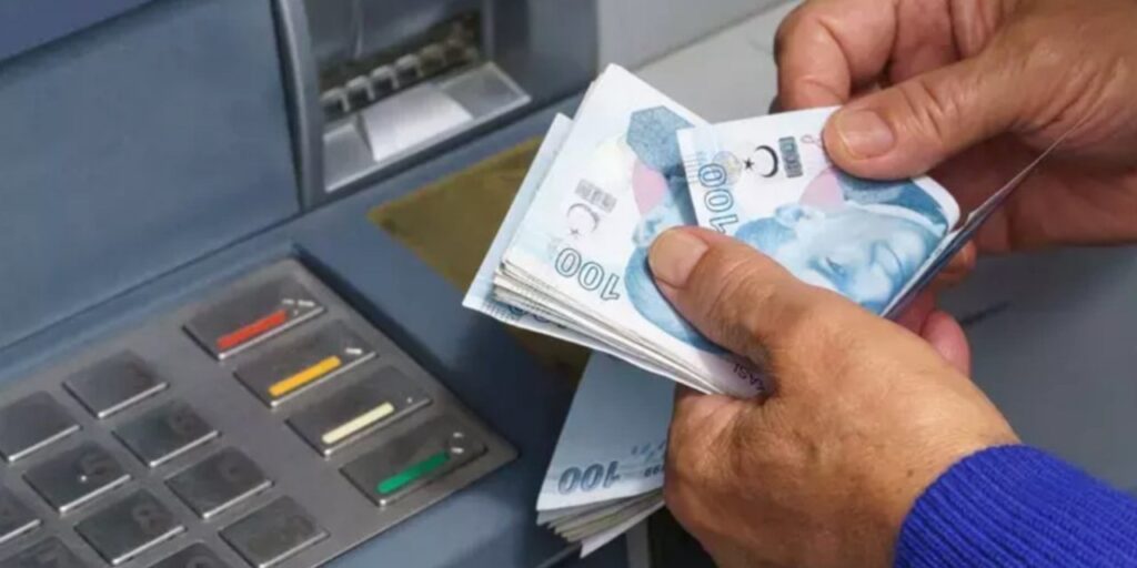 Özel bankalar şube içi ATM’lerde para çekme limitlerini 50 bin TL’ye çıkarıyor 1 Özel bankalar şube içi ATM’lerde para çekme limitlerini 50 bin TL’ye çıkarıyor